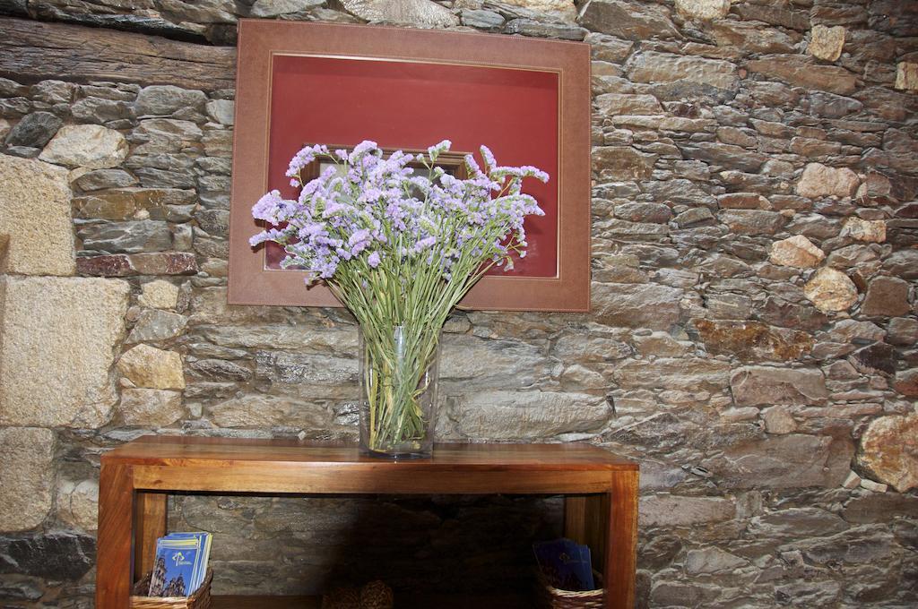 Albergue Los Blasones Sarria Exterior foto